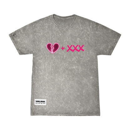 Camiseta gris lavada con la cinta Love &amp; Sex